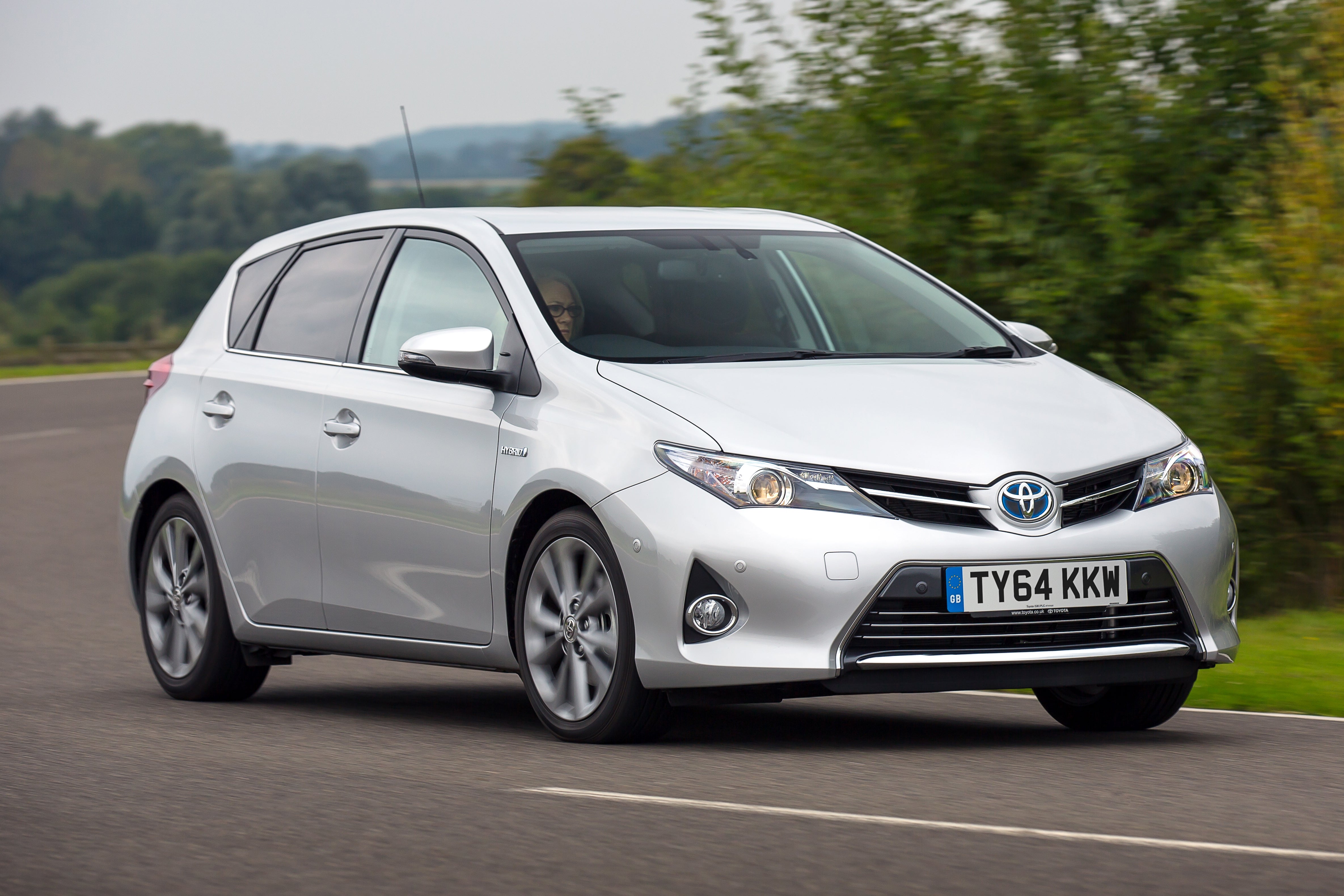 Toyota auris ii 2013